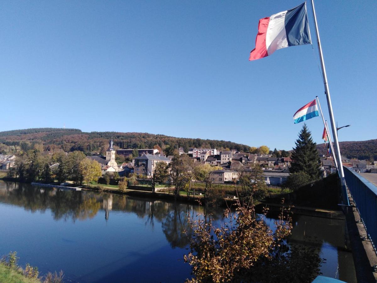 Gite Des Trois Vallees Nouzonville 外观 照片